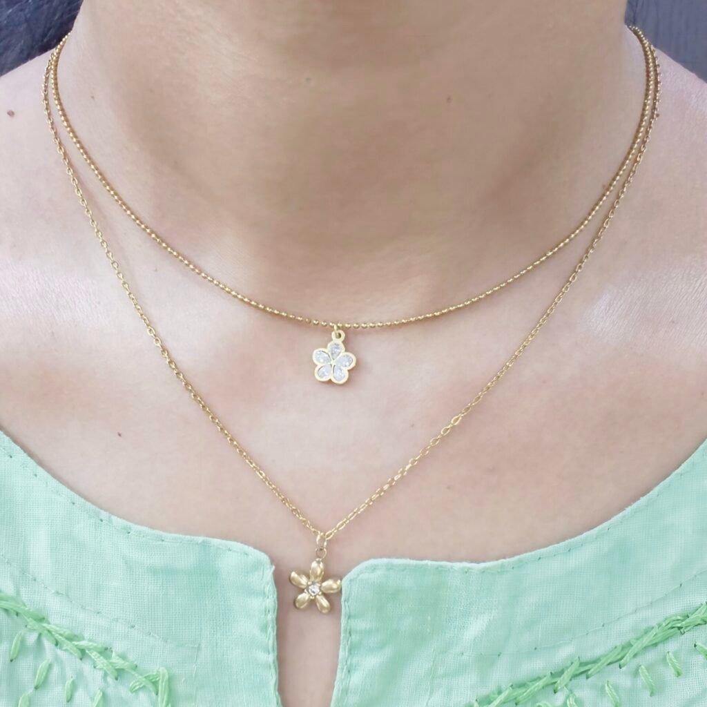Double-Layered-Flower-Necklace