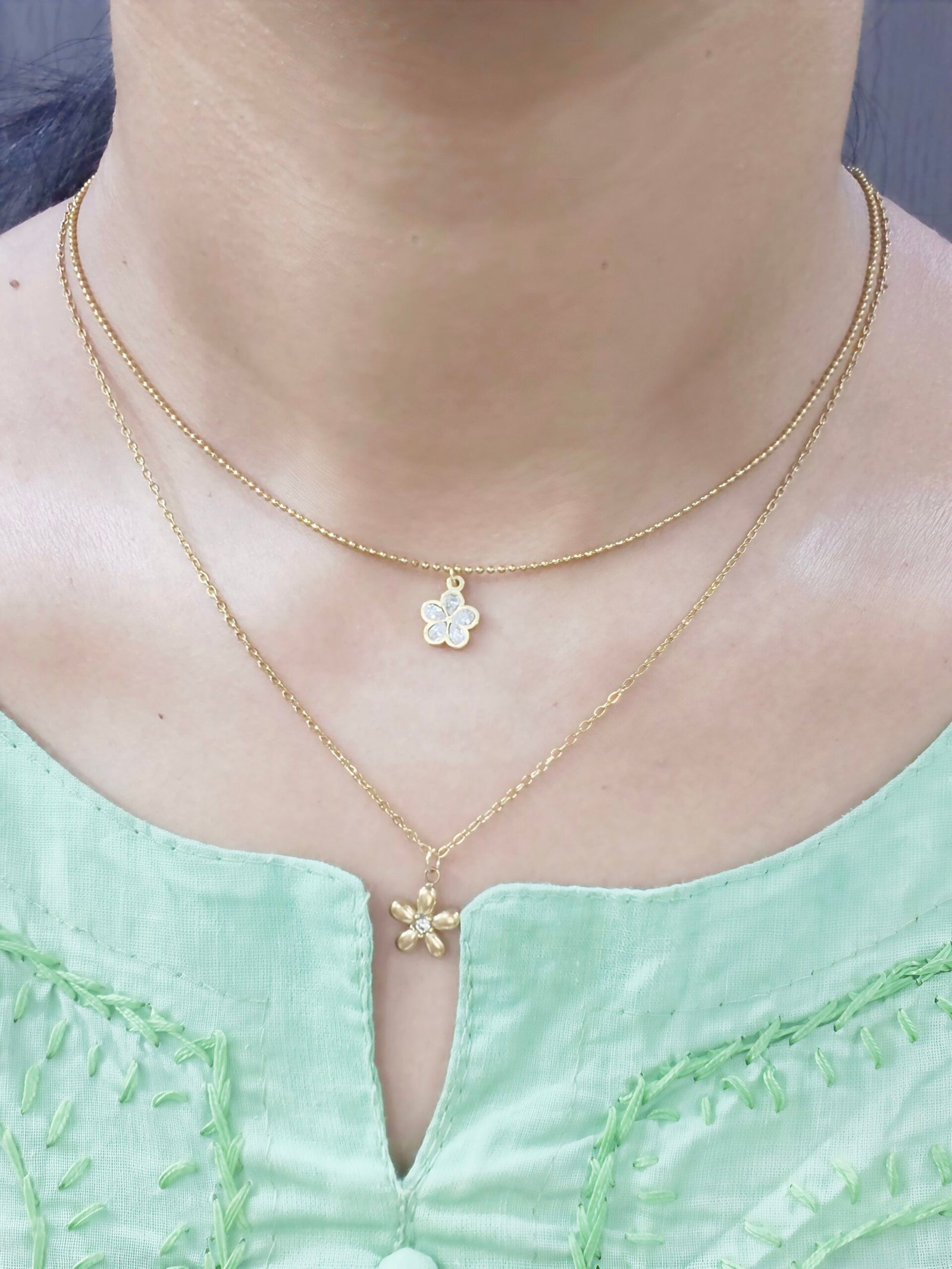 Double-Layered-Flower-Necklace