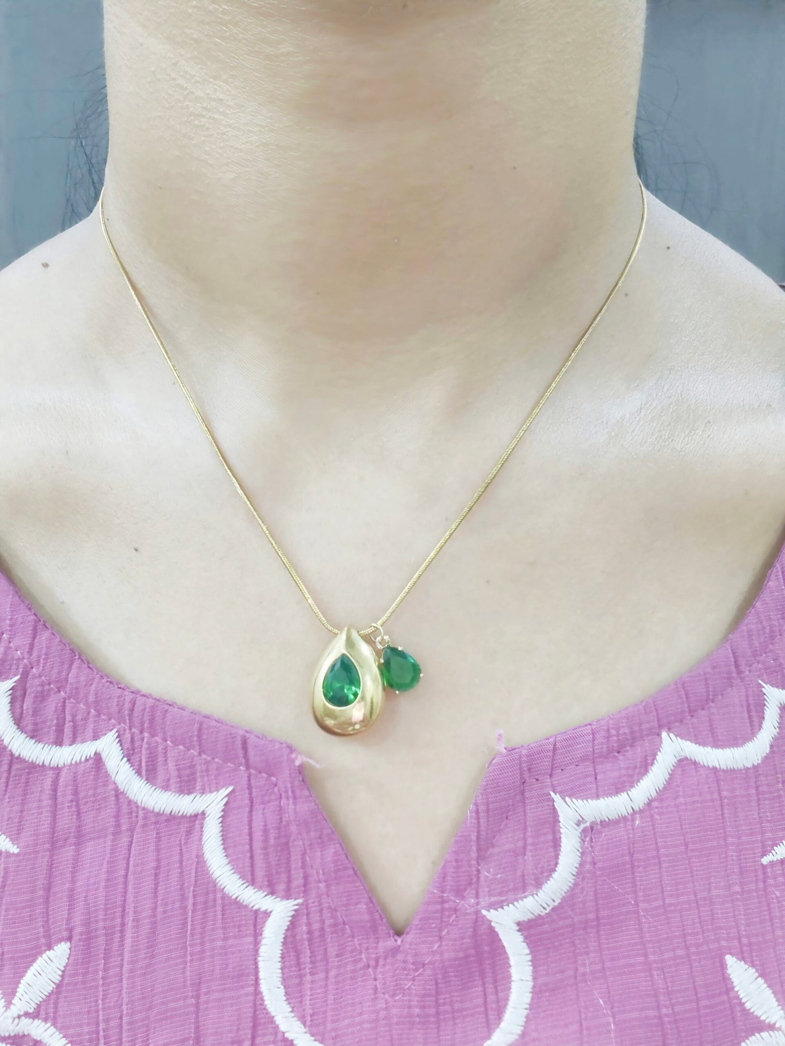 Emerald Dewdrop Pendant Chain -Veda Finery