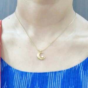 Viral Moon Pendant Necklace -Veda Finery